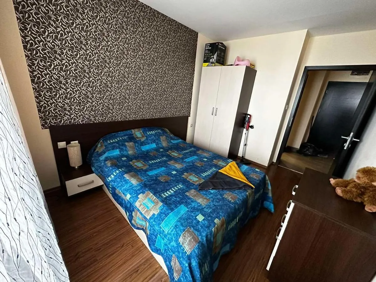 Адмирал- Сирена Sables d'or Bulgarie
